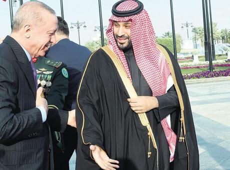 Cumhurbaşkanı Erdoğan'ın Suudi Arabistan Ziyareti: Gazze'deki İnsani Krize Çözüm Arayışı
