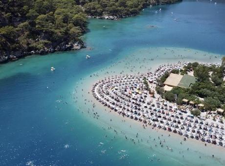 Türkiye'nin Turizm Gelirleri Yüzde 6,8 Artışla Rekor Kırdı