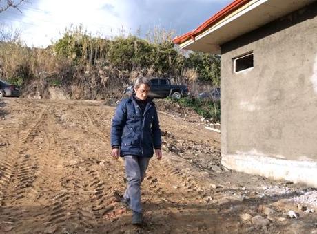 Bakan Kurum, Ödemişli Cavit Amca'nın Yeni Evinin Temelini Attı