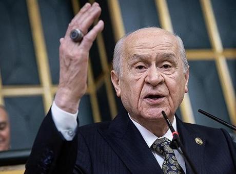 MHP Lideri Bahçeli'den CHP'nin Kürsü İşgaline Sert Tepki