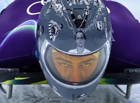 Ukraynalı Sporcu, Savaşın İzlerini Taşıyan Kaskla Olimpiyatlardan Diskalifiye Edildi