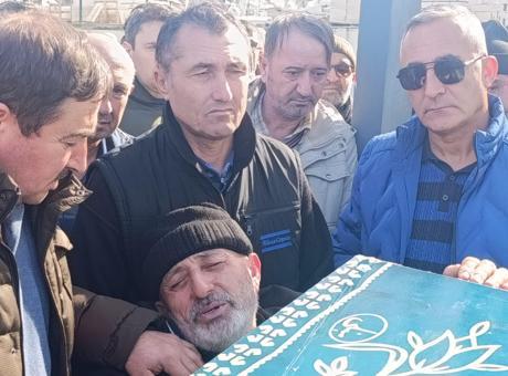 Biyogaz Tesisinde Zehirlenerek Hayatını Kaybeden Üç İşçi Son Yolculuklarına Uğurlandı