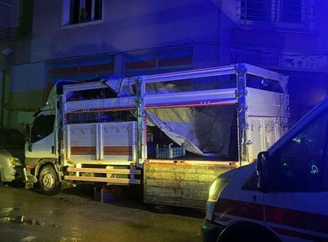 Mersin'de 4. Kattan Düşen Genç Çocuk Yaralandı