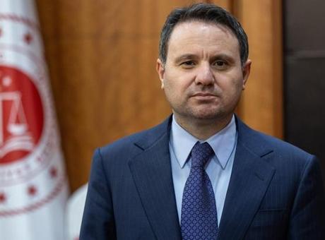 Adalet Bakanı Gürlek'ten Meclis Açıklamaları: 'Millet İradesine Yakışmadı'