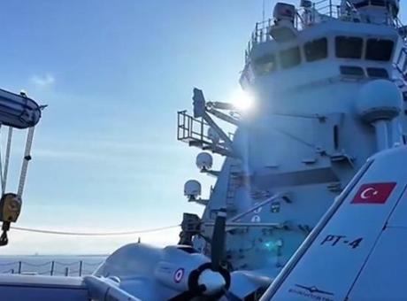 TCG Anadolu'dan Havalanan Bayraktar TB-3 SİHA'dan Tarihi Başarı: Hedefe Tam İskelet