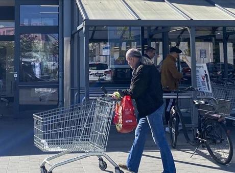 Almanya'da Yıllık Enflasyon Oranı Yükselişe Geçti: Ocak Ayında %2,1'e Çıktı