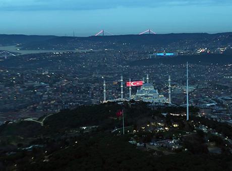 Ramazan Hilalini Belirlemek İçin Çamlıca Kulesi'nde Gözlem Yapıldı