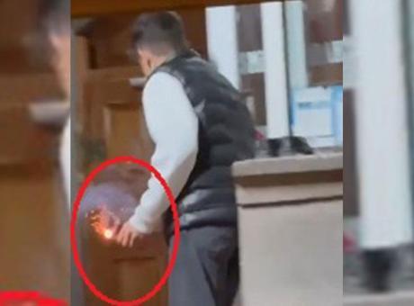 Ramazan'da Camiye Torpil Atan Genç Tutuklandı