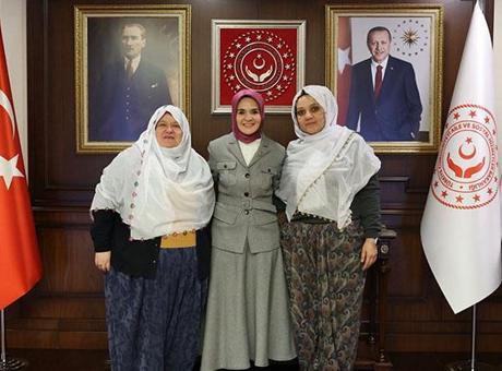 Bakan Göktaş, Mihalgazi Belediye Başkanı Güneş ile İşbirliği Görüşmesi Gerçekleştirdi