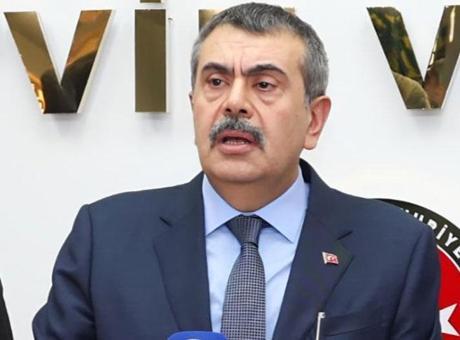 Bakan Tekin: 168 Kişilik İmzalı Metin Üzerine Suç Duyurusunda Bulunacağız