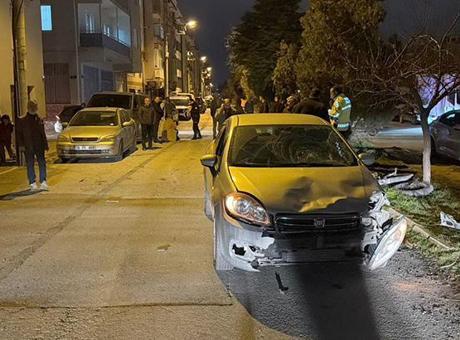 Eskişehir'de Ehliyetsiz Sürücü, Elektrikli Bisiklet Kullanan İki Çocuğa Çarptı