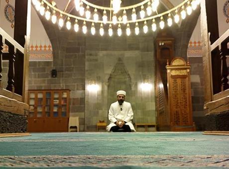 Erzurum’un Asırlık Geleneği: Teravih Namazı Sonrası Okunan 'İşfe’lena Duası'