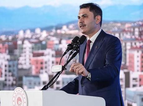 Bakan Kurum: Sındırgı'da Depremzedelere Yeni Konutlar Yapılıyor
