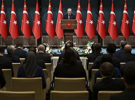 Cumhurbaşkanı Erdoğan Kabine ve MGK Üyeleriyle İftar Programında Bir Araya Geldi