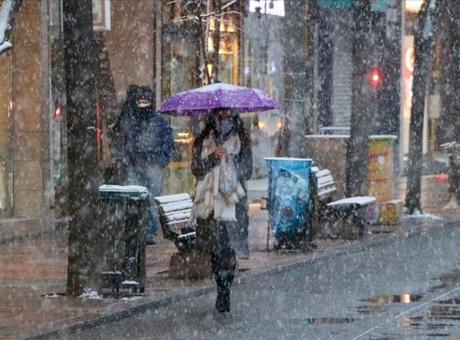İstanbul'da Hava Durumu: Kar Yağışı Beklentisi ve Soğuk Dalga