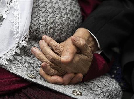 Türkiye'de 65 yaş ve üstü 9 bin 223 birey 'İkinci Bahar' Evliliği Yaptı