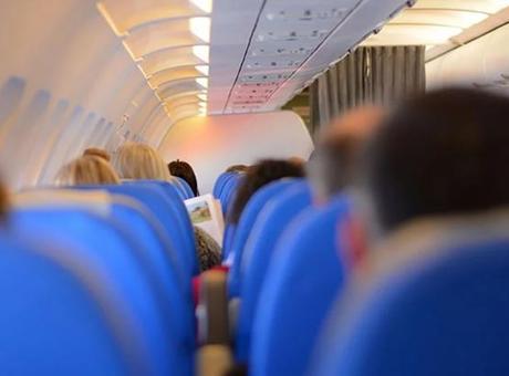 Ural Havayolları Uçuşunda Powerbank Yangını: Panik Anları Yaşandı