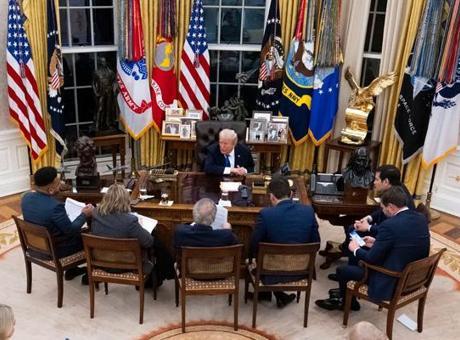 Trump'ın İran Stratejisi: Saldırı Kararı ve Gizli Görüşmelerin Perde Arkası