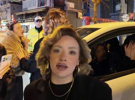 Kadıköy'de Alkollü Kadın, Çakar İddiasıyla Araç Önüne Atladı