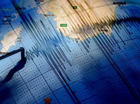 Antalya'da 4.5 Büyüklüğünde Deprem Meydana Geldi