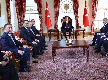 Cumhurbaşkanı Erdoğan, Türk Devletleri Teşkilatı Üyelerini Kabul Etti