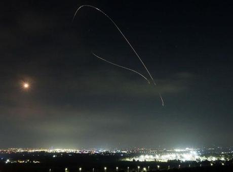 İran'dan İsrail'e Karşılık: Hayfa Rafinerisi Hedefte