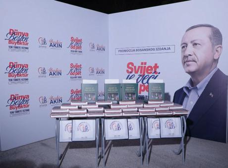 Cumhurbaşkanı Erdoğan'ın 'Daha Adil Bir Dünya Mümkün' Kitabı Boşnakça'ya Çevrildi
