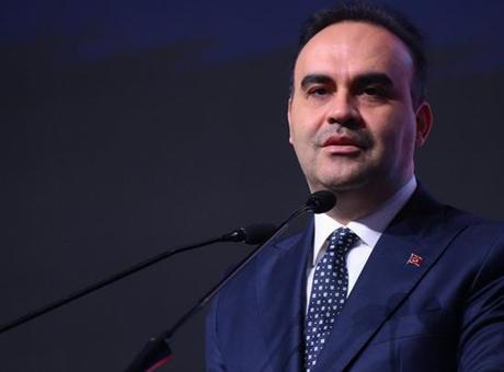 Bakan Kacır: Türk Kadınları Girişimcilikte Avrupa'yı Geride Bırakıyor