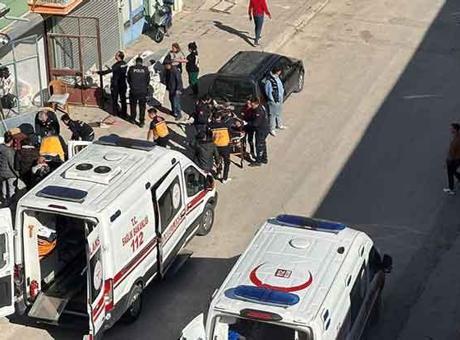 Burdur'da Silahlı Kavga: 2 Kişi Yaralı, Olay Yerinde Panik