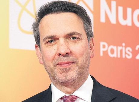 Akaryakıt ve Doğal Gazda Endişe Yok: Bayraktar'dan Açıklama