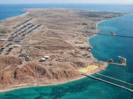İran'ın Petrol Kalbi Hark Adası: ABD ve İsrail'in Olası Hedefi