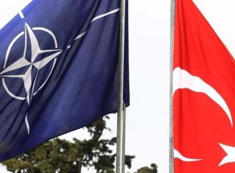 İran'dan Fırlatılan Füze Türk Hava Sahasında İmha Edildi: NATO'dan Güvence Geldi