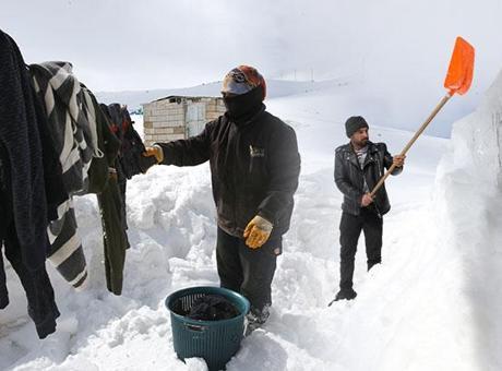 Türkiye'nin Zirvesinde Kışla Mücadele: Kışkılı Mahallesi'nin Zorlu Yaşamı