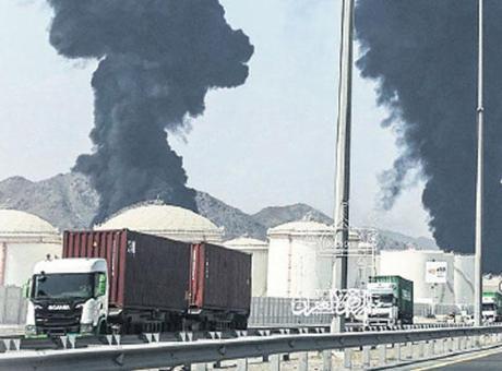 İran ile ABD ve İslam Ülkeleri Arasında Sıcak Çatışmalar: Harg Adası ve Füceyra Limanı Hedefte