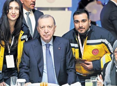 Cumhurbaşkanı Erdoğan, 14 Mart Tıp Bayramı İftar Programında Sağlık Sektörüne Dair Kritik Değerlendirmelerde Bulundu