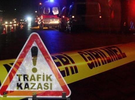 Ankara'da Feci Kaza: Minibüs ve Otomobil Çarpıştı, 2 Ölü, 12 Yaralı
