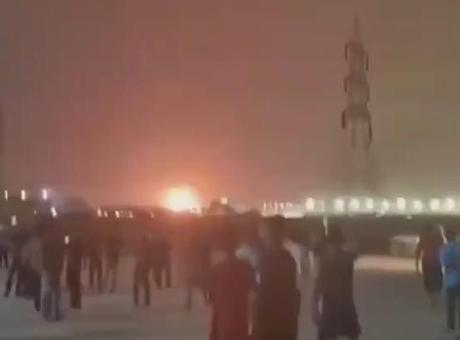 Katar Enerji'den Acil Açıklama: Ras Laffan Sanayi Bölgesi Füze Saldırısına Uğradı