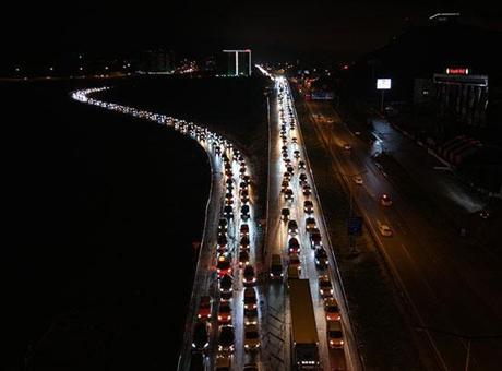 Bayram Tatili Dönüşünde Kırıkkale'de Trafik Kuyruğu 40 Kilometreyi Aştı