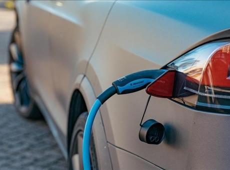 Türkiye'deki Elektrikli Otomobil Sayısı 400 Bine Ulaşıyor