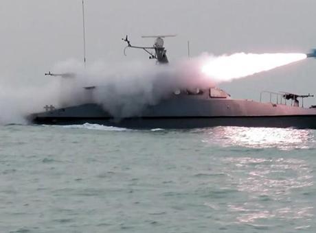 İran Devrim Muhafızları: ABD'ye Ait F-18 Savaş Uçağını Vurduğumuz İddiası