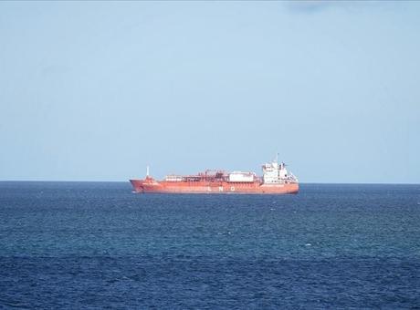 Hürmüz Boğazı'ndan Geçişler Düşük Düzeyde: Son İki Günde Sadece 7 Gemi