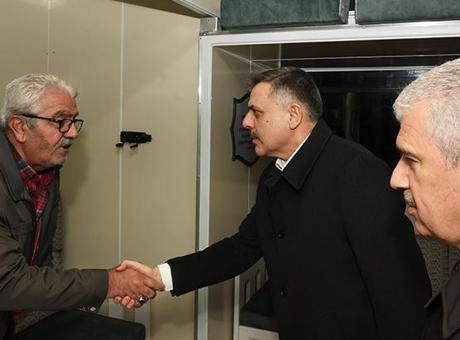 Bakan Çiftçi, Şehit Uzm. Çavuş Akarsel’in Ailesine Taziye Ziyaretinde Bulundu