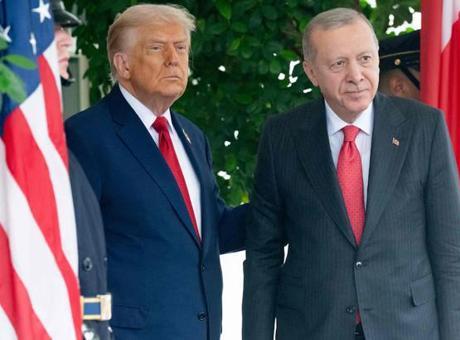 Trump, Türkiye'ye Dair Övgülerde Bulundu: 'Erdoğan Harika Bir Lider'