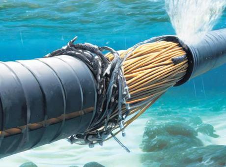 Deniz Altındaki Dijital Savaş: Küresel İnternet Kesintisi Büyüyor