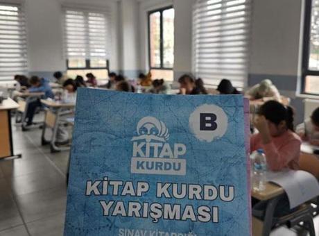 Eskişehir, TÜGVA'nın 'Kitap Kurdu' Sınavında Yarıştı
