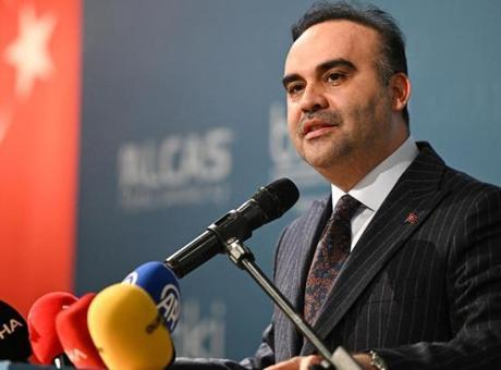 Bakan Kacır: Gençlerin Millî Teknoloji Hamlesi'nde Yanındayız