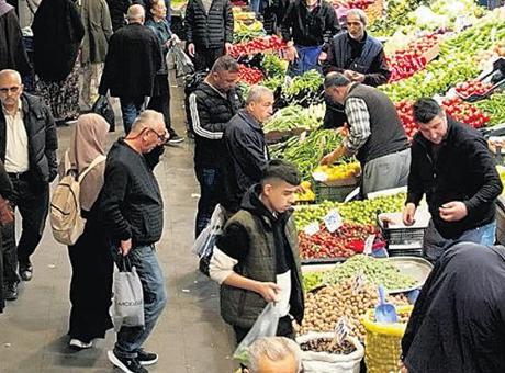 Tüketici Güven Endeksi Mart Ayında Düşüş Gördü