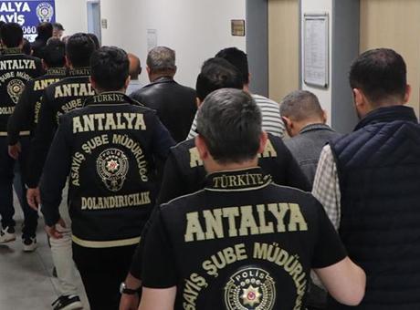 Sahte Vekaletle 120 Milyon Liralık Gayrimenkul Satışında Operasyon: 14 Şüpheli Gözaltında