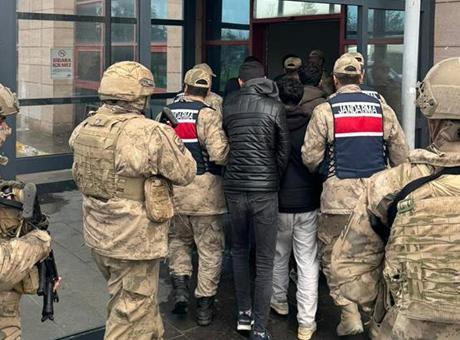 Şanlıurfa'da Sahte Sağlık Raporlarına Yönelik Büyük Operasyon: 10 Kişi Tutuklandı