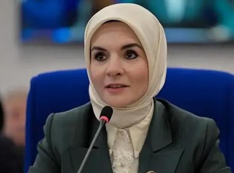 Bakan Göktaş'tan Annelik Kavramına Sert Tepki: Değersizleştirilemez!